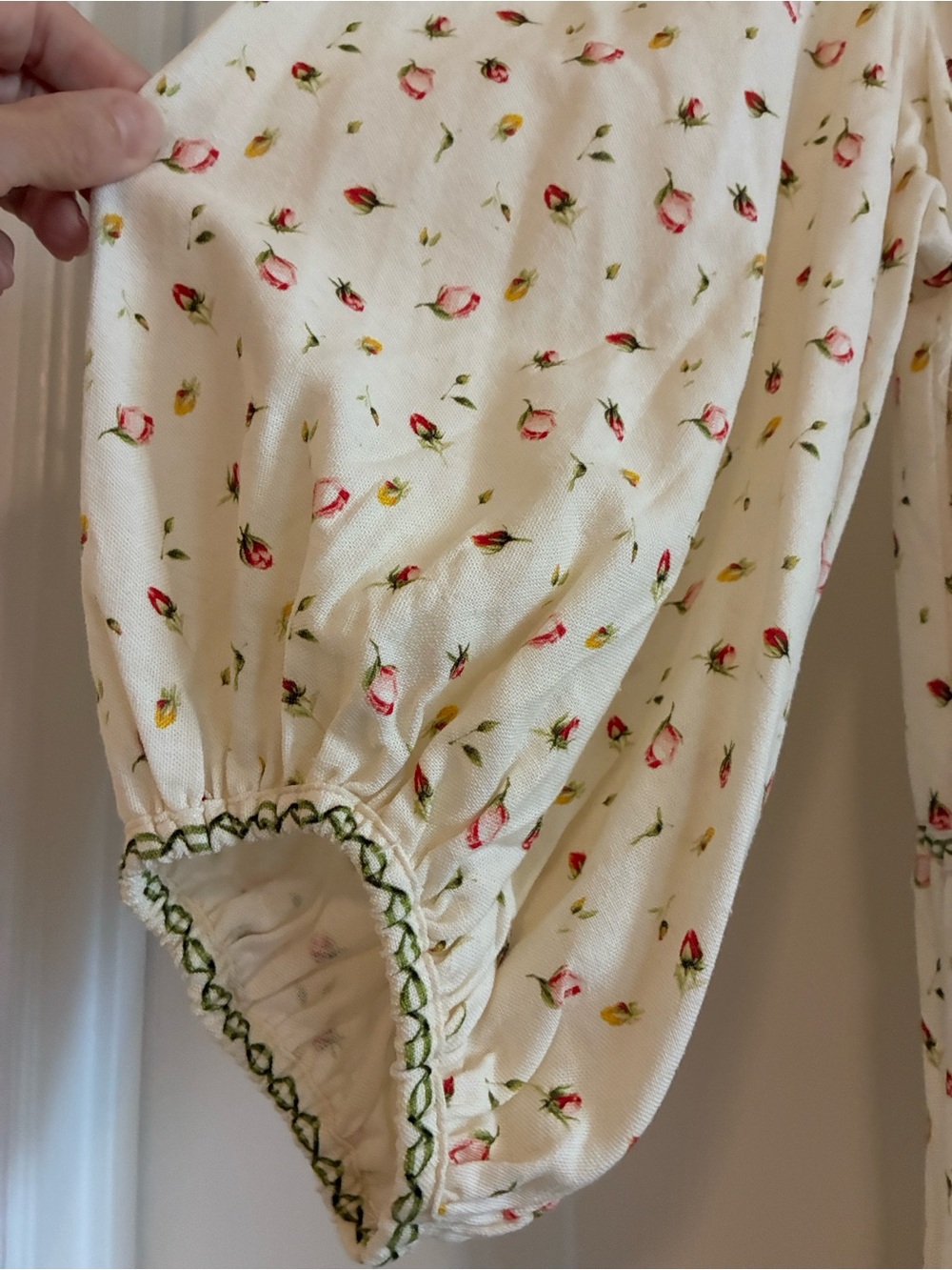 Cottagecore Floral Puff Sleeve Midi Dress Cream Red Rose Bohemian Romantic NWT L - Picture 8 of 10